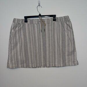 Aventura Skirt Size XXL